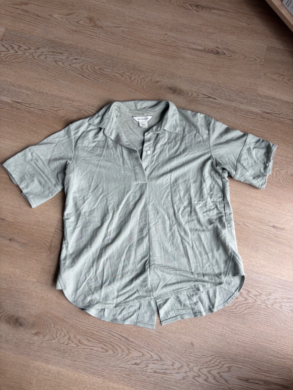 Club Monaco Women's Everywear Shirt Sage Green